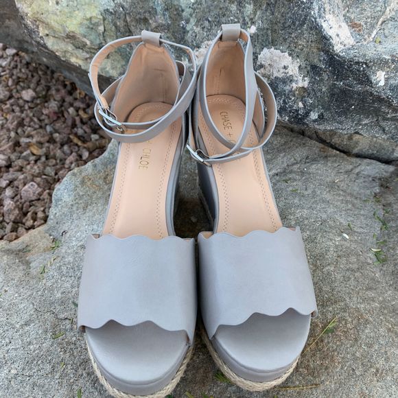 New Grey Scalloped Sling Back Platform Sandals - Picture 2 of 5